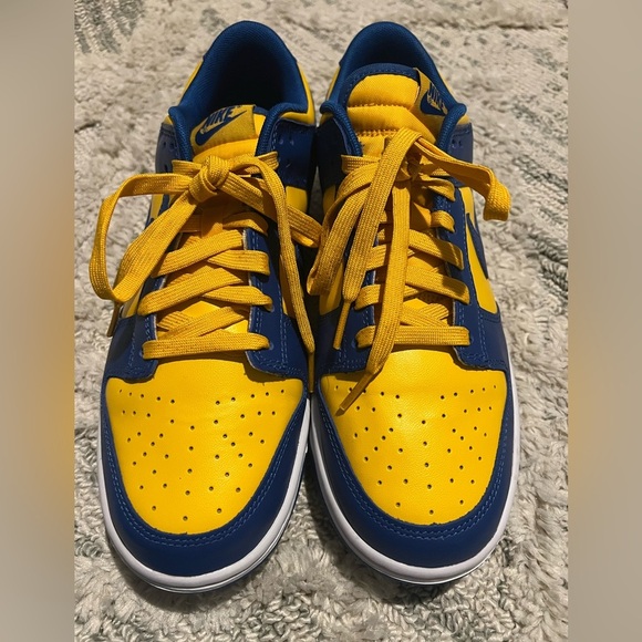 Men’s Nike Dunk Low- UCLA - Picture 8 of 9